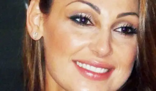 Anna Tatangelo beccata in vacanza col “suo” Gigi