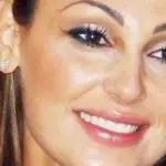 Anna Tatangelo beccata in vacanza col “suo” Gigi