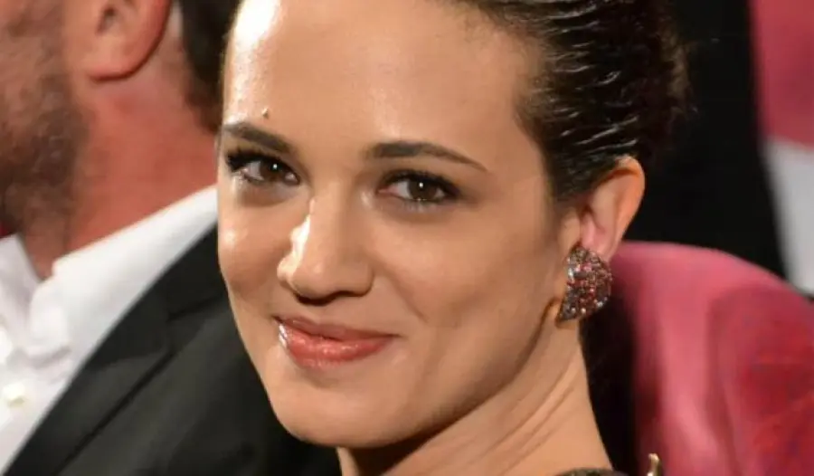 Fabrizio Corona, passione immediata con Asia Argento?