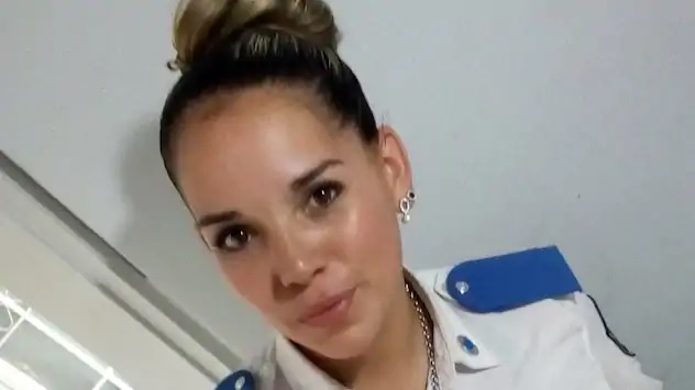 Argentina, poliziotta allatta al seno un neonato malnutrito