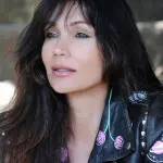 Luisa Corna presenta il suo nuovo singolo