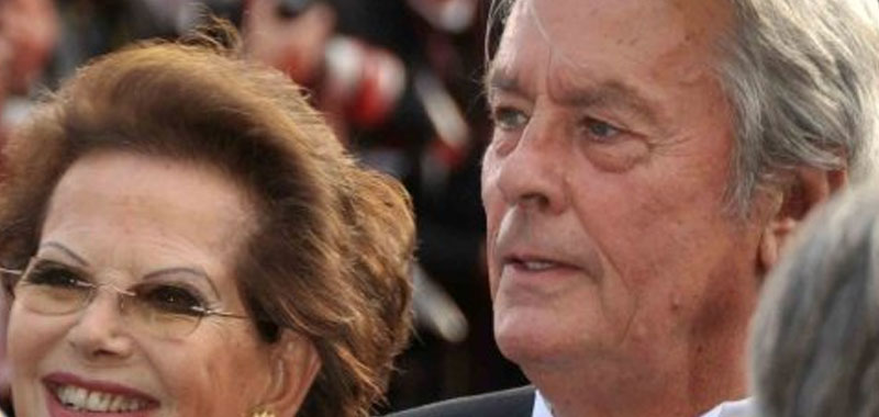 Alain Delon, un ictus lo mette a riposo ma pronto a rialzarsi