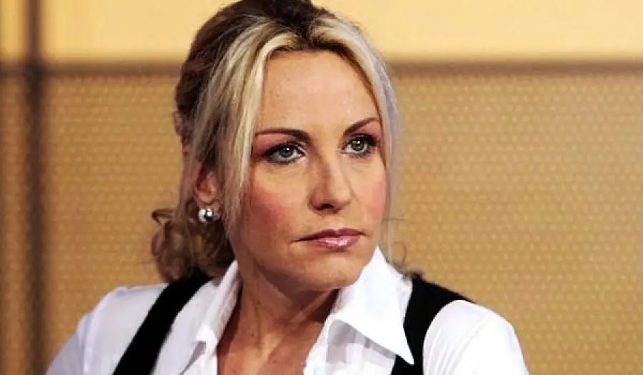 Antonella Clerici continua a vedere il suo dottore