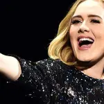 Adele, a Belfast una sorpresa a una piccola fan malata