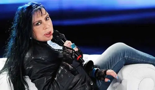 Loredana Bertè, la cover del nuovo album proprio non piace