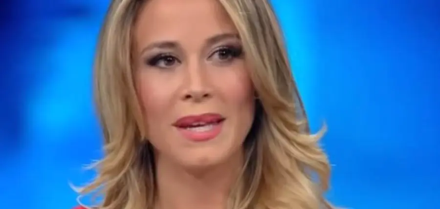 Diletta Leotta si rilassa ad Ibiza col pugile Scardina