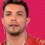 Marco Carta non ha rubato assolutamente nulla alla Rinascente