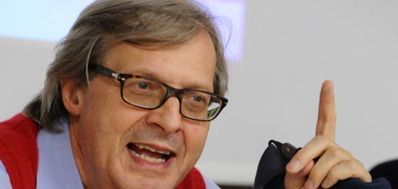 Vittorio Sgarbi punta sull’arte di Nina Moric