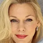 Ex Modella e attrice rivela: stavo con Woody Allen