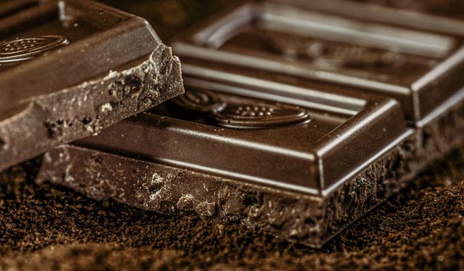 Cioccolato ecco come riduce il rischio infarto